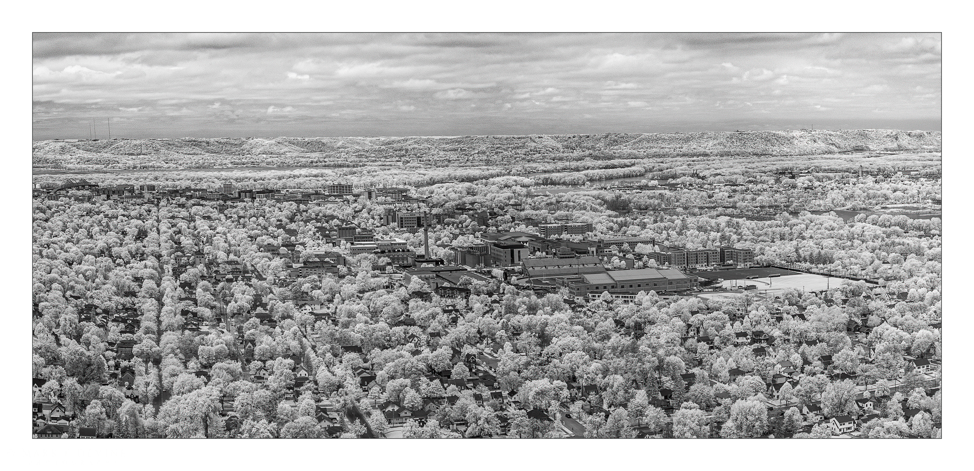 Heart of La Crosse - Summer Infrared Panorama
