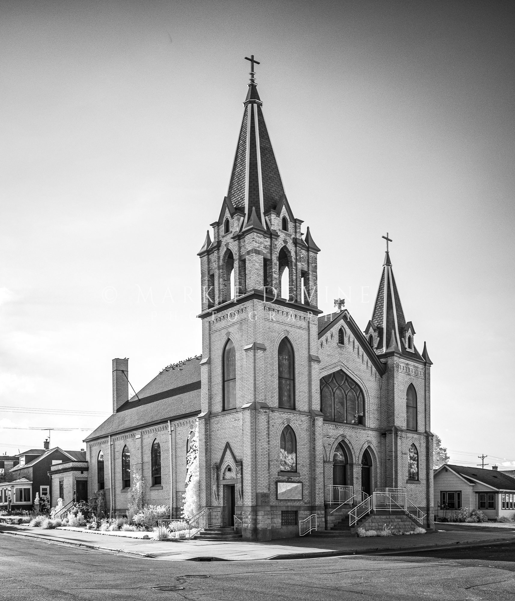 Infrared image of Immanuel Lutheran Church.